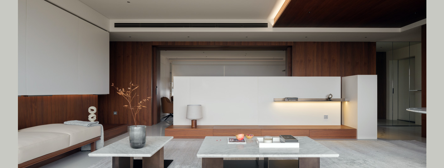 �ܵ�ɽ��| ���ھ��У���ɾ���