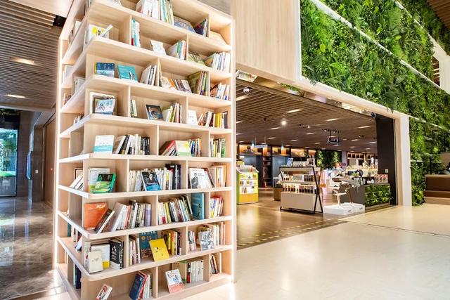 ������ҵδ�����ڣ������óϹ㳡��ҵ����������ɭ�������