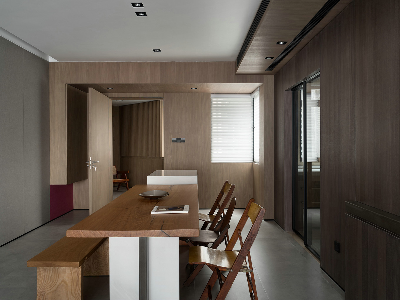 10  living room.jpg
