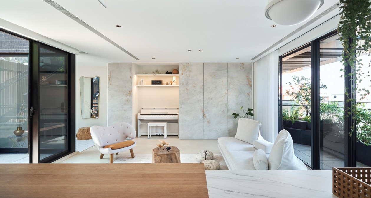  在郁郁绿意簇拥下，来场自空间到内在的平衡流动  