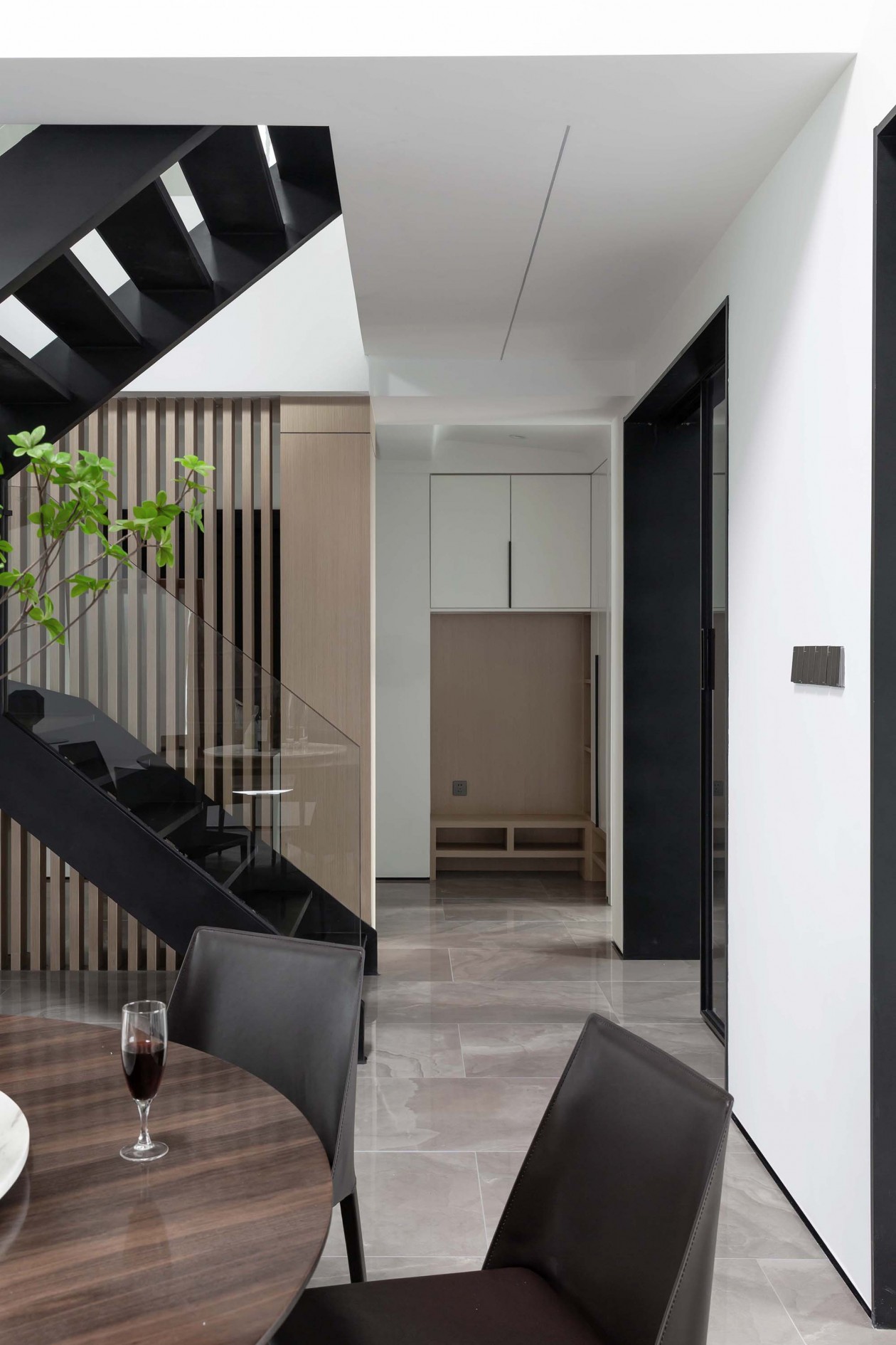 翩翩起舞的黑白键 