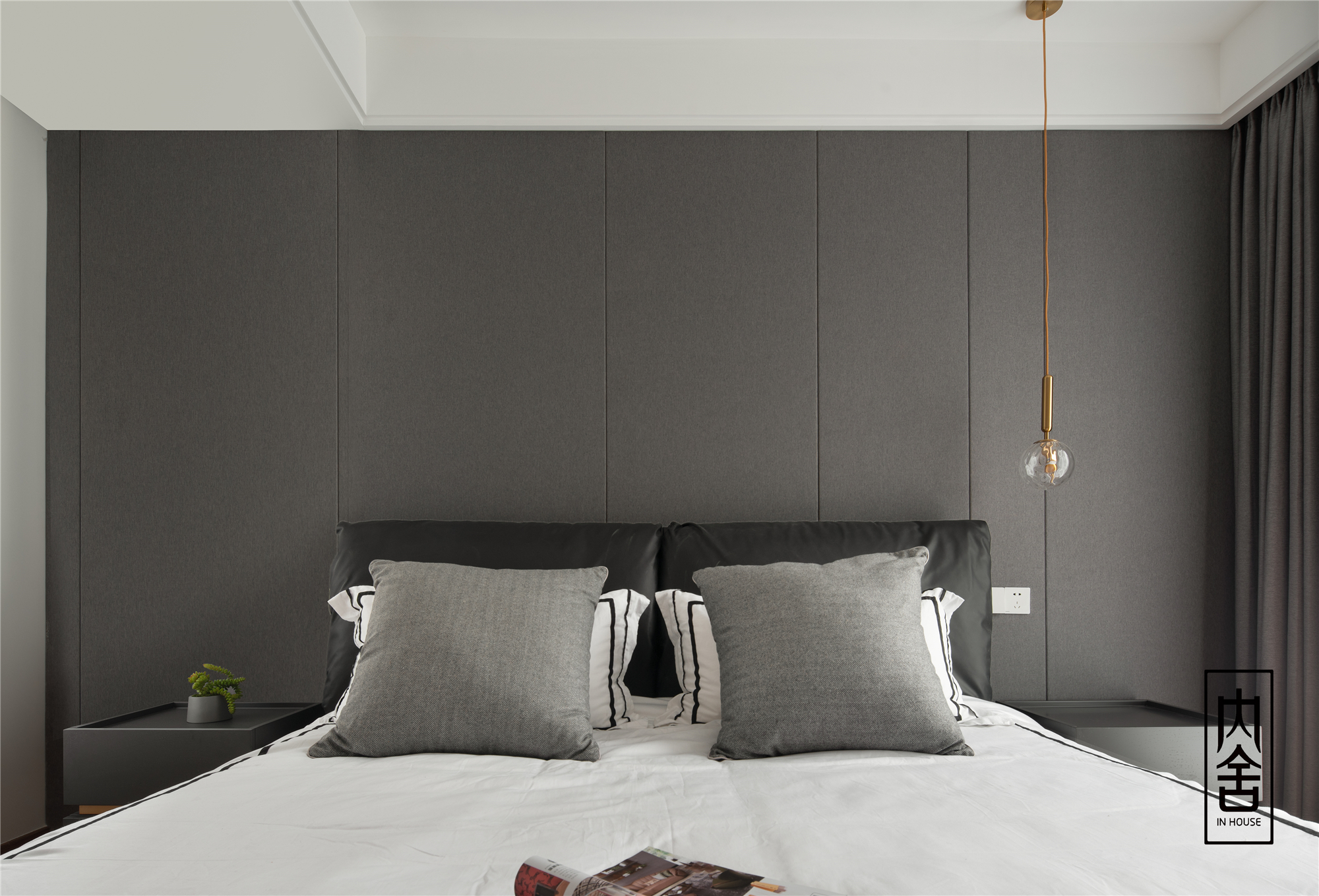 b (2).jpg