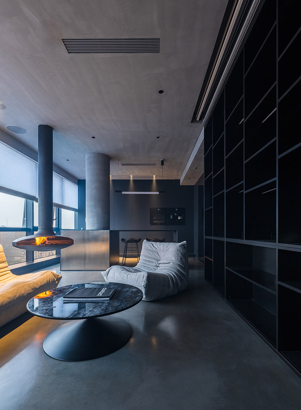10-Black_FF-DESIGN.jpg