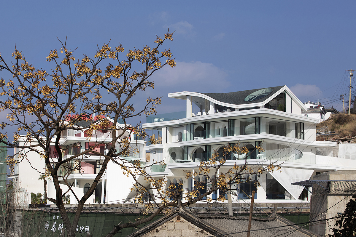 ġ DaliHuazui Art Center