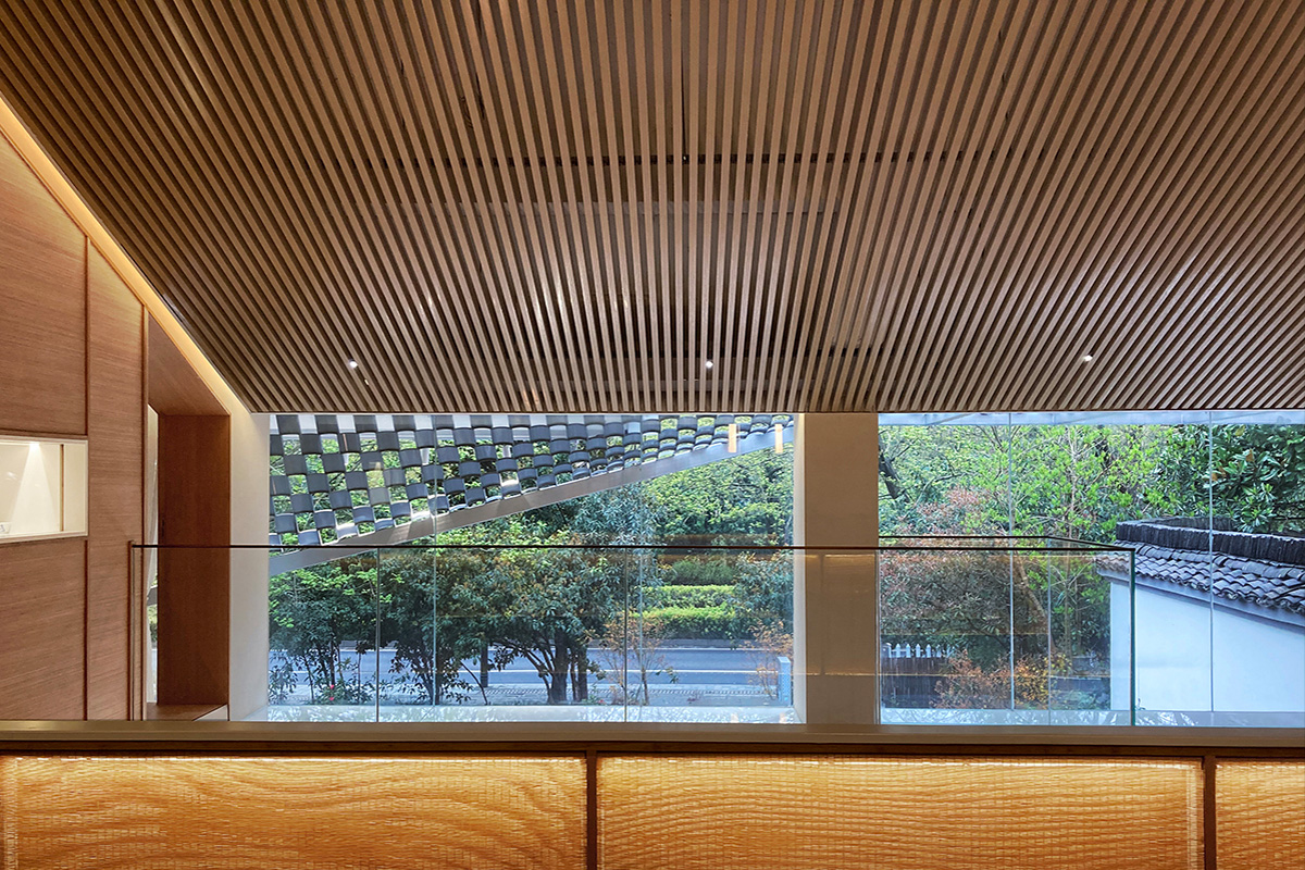 26 ľɫ Warm Wood Tone USUAL Studio.jpg