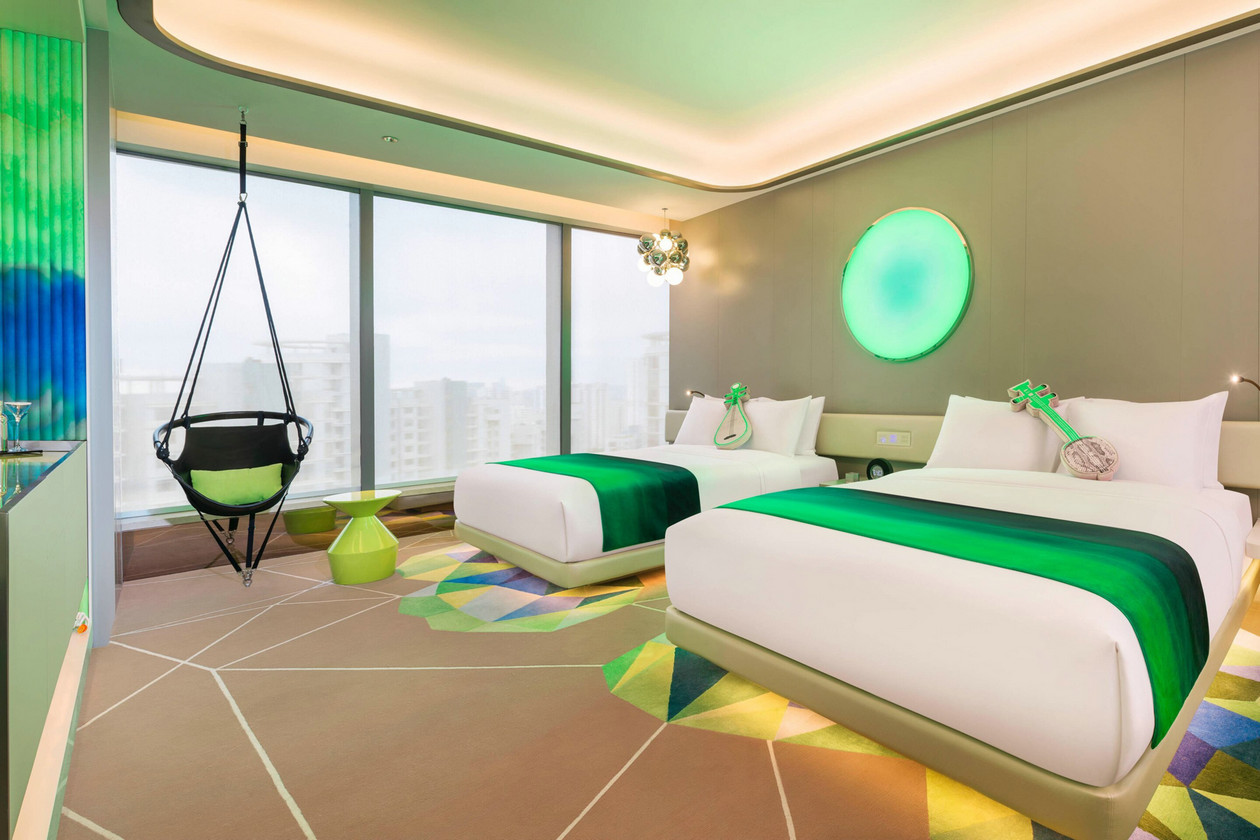 054-W-Suzhou-Luxury-Hotel-Suzhou-China-Spectacular-Room-Bathroom.jpg