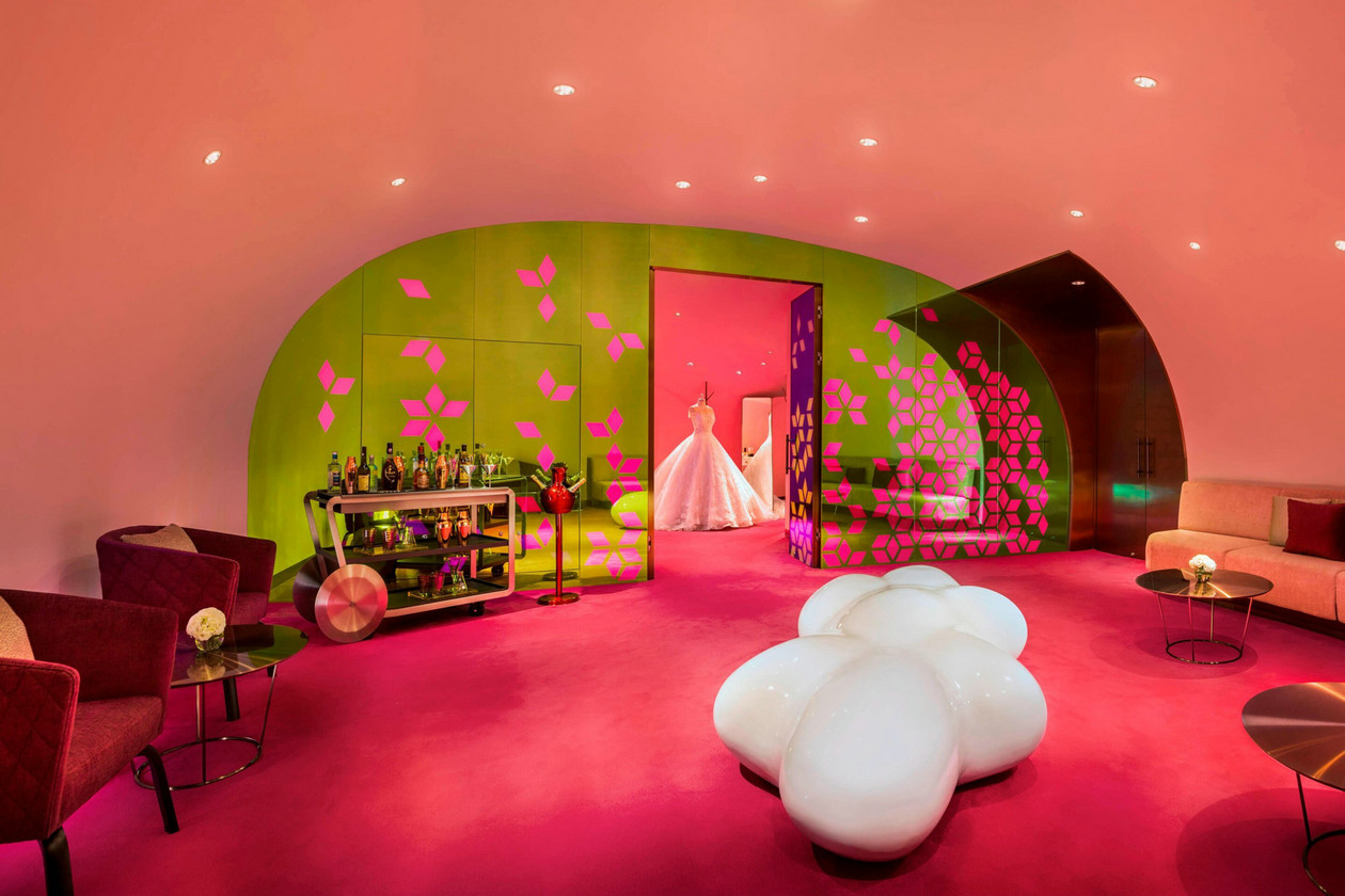 103-W-Suzhou-Luxury-Hotel-Suzhou-China-The-Veil.jpg