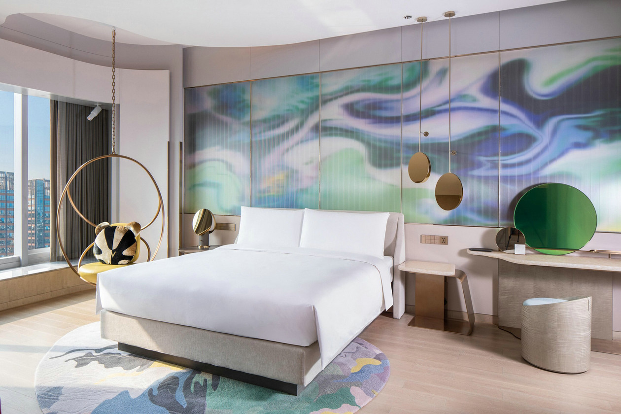 030-W-Chengdu-Luxury-Hotel-Chengdu-China-Fantastic-Suite.jpg