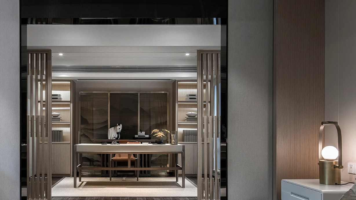 . 13033093859  (2).png