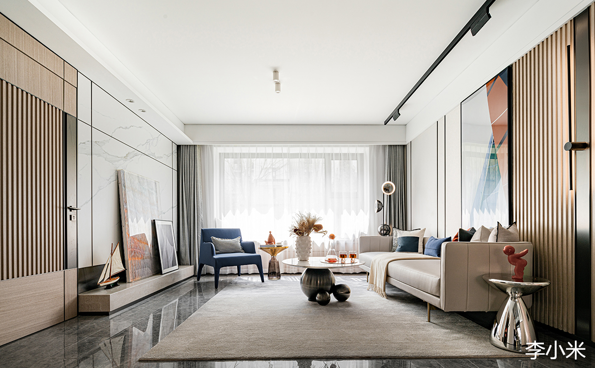 С18655959992 (2).png