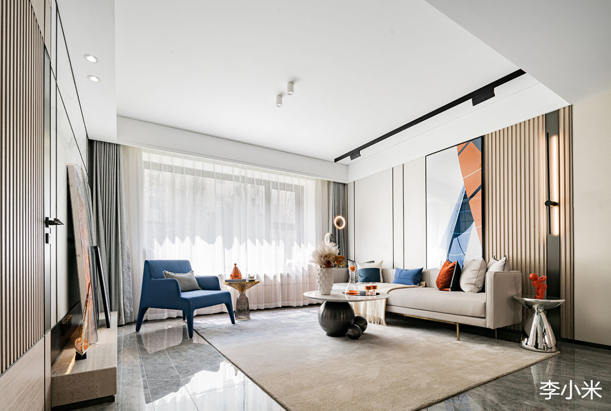 С18655959992 (4).png