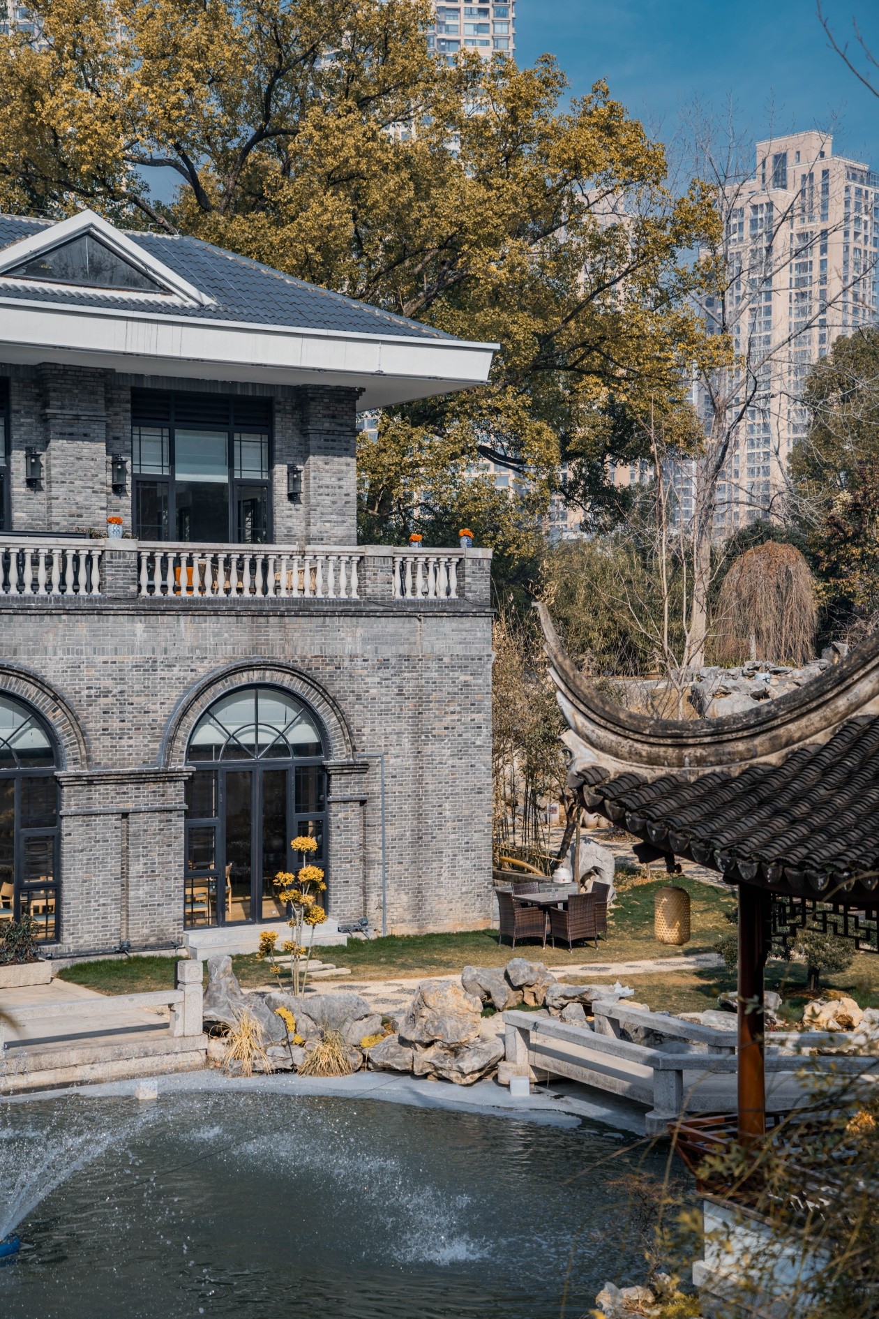 本来空间设计 | 武汉宴·禧樽餐厅：东湖秘境，饕味荆楚-室内设计-拓者设计吧