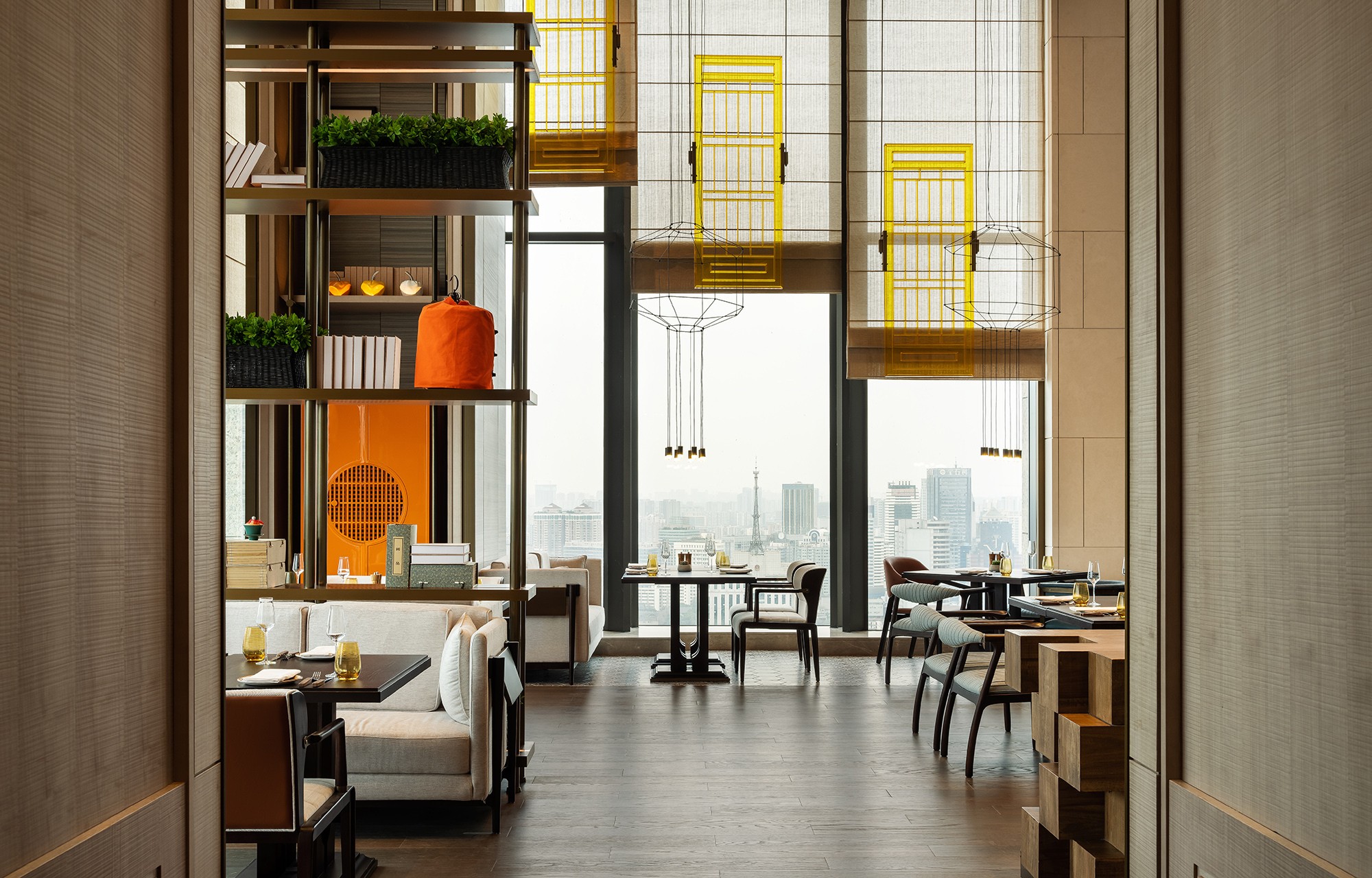 17._31F_all-day-dining_restaurant.jpg