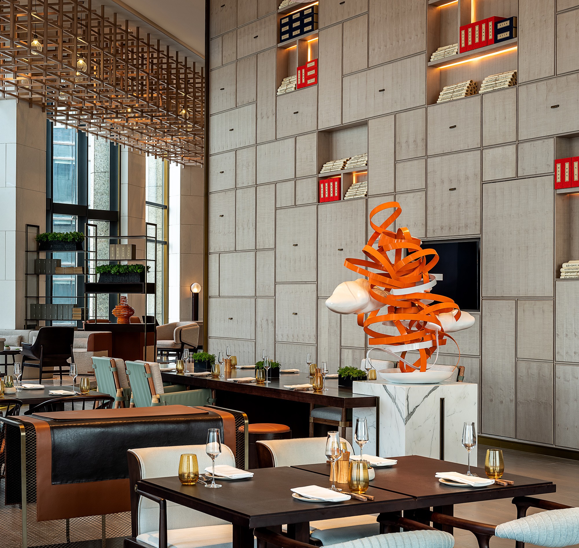 19._31F_all-day-dining_restaurant.jpg