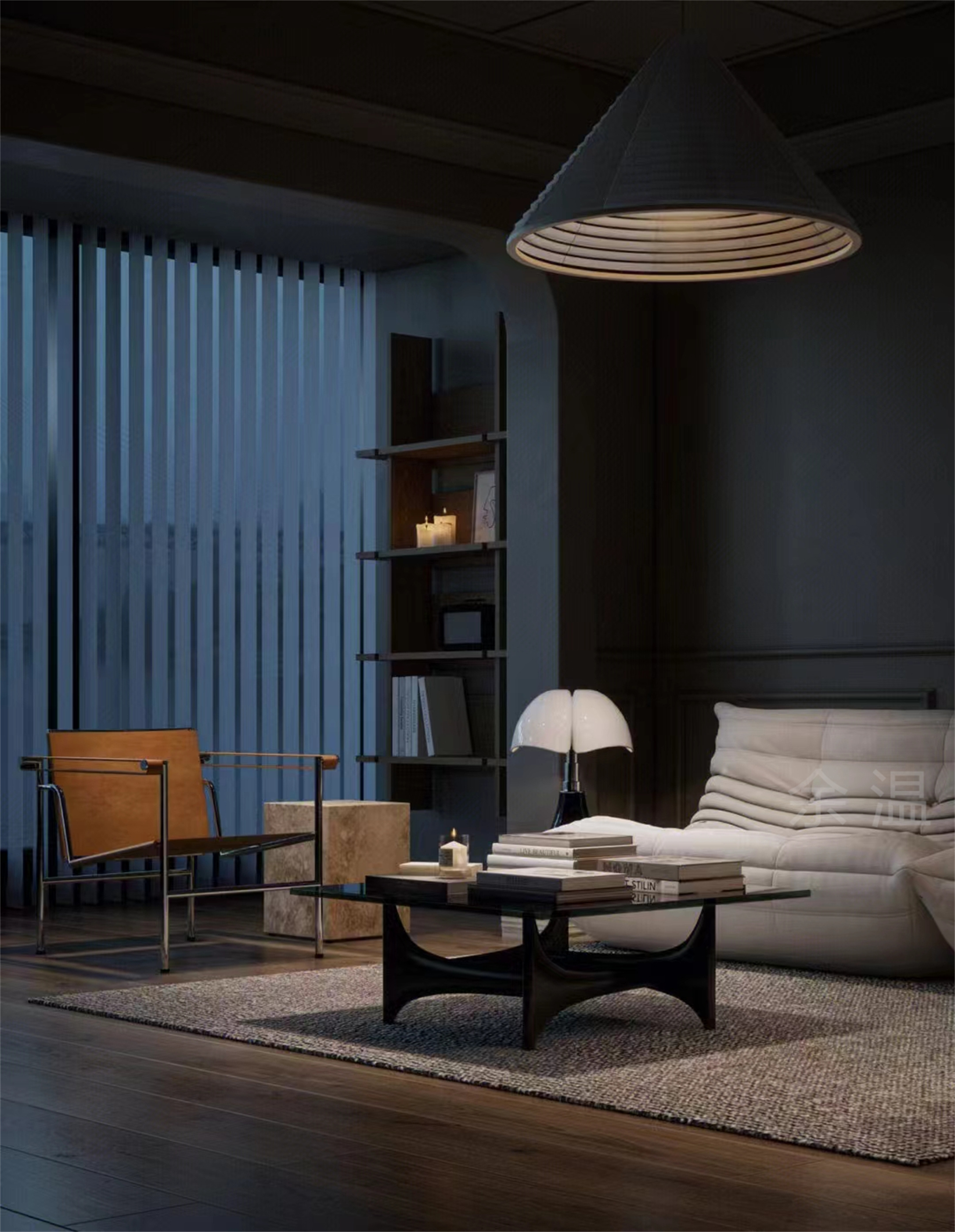 ��Χ�м�װ (4).jpg