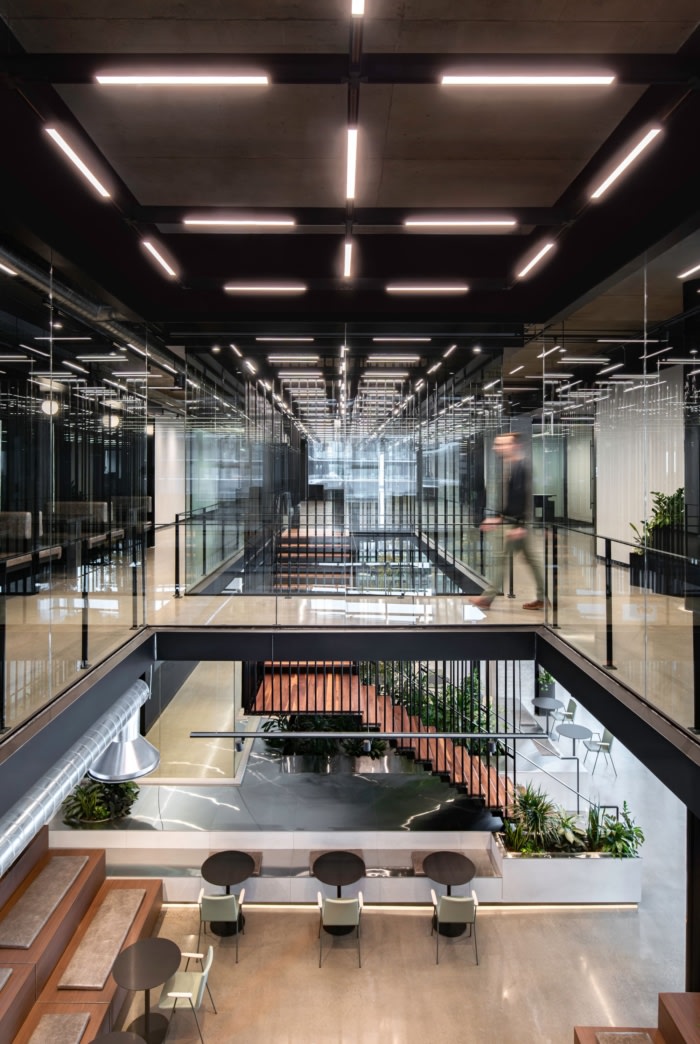 Groupe Montoni Offices - Laval - 12.jpg