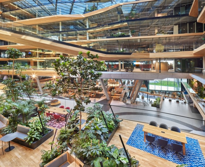 Booking.com Offices - Amsterdam - 1.jpg