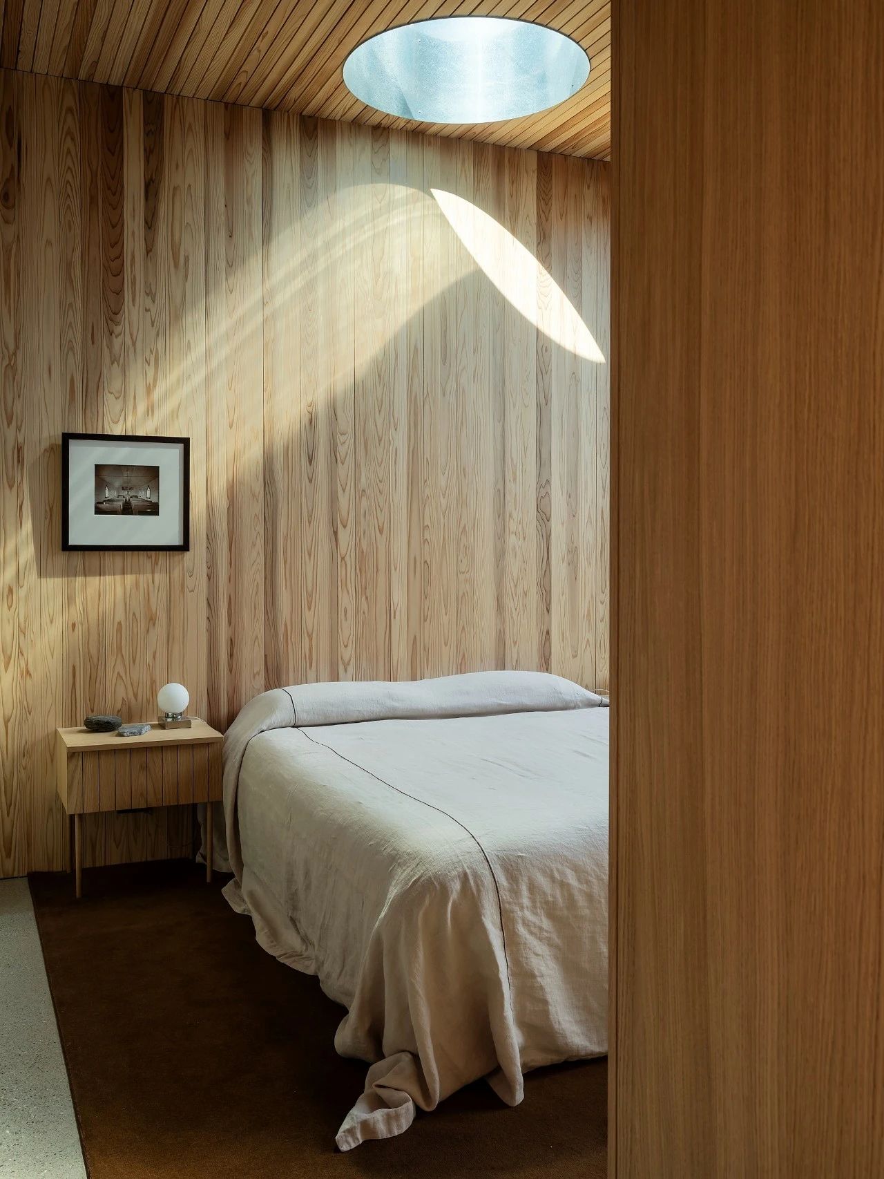 T (12).JPEG T (12).JPEG