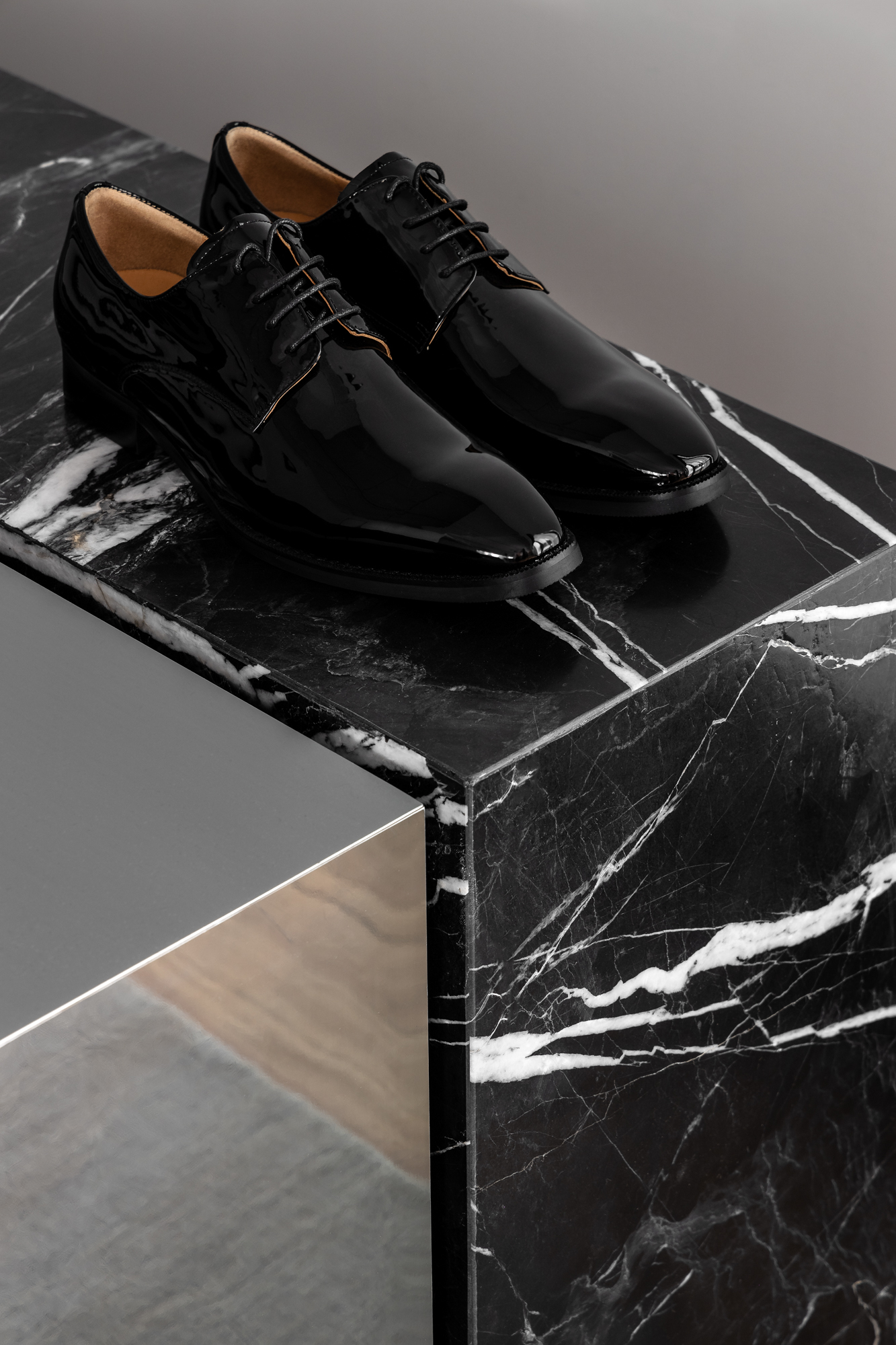Brent-Wilson-Atelier-by-Nickolas-Gurtler-Office-Issue-11-Commercial-Feature-The-.jpg