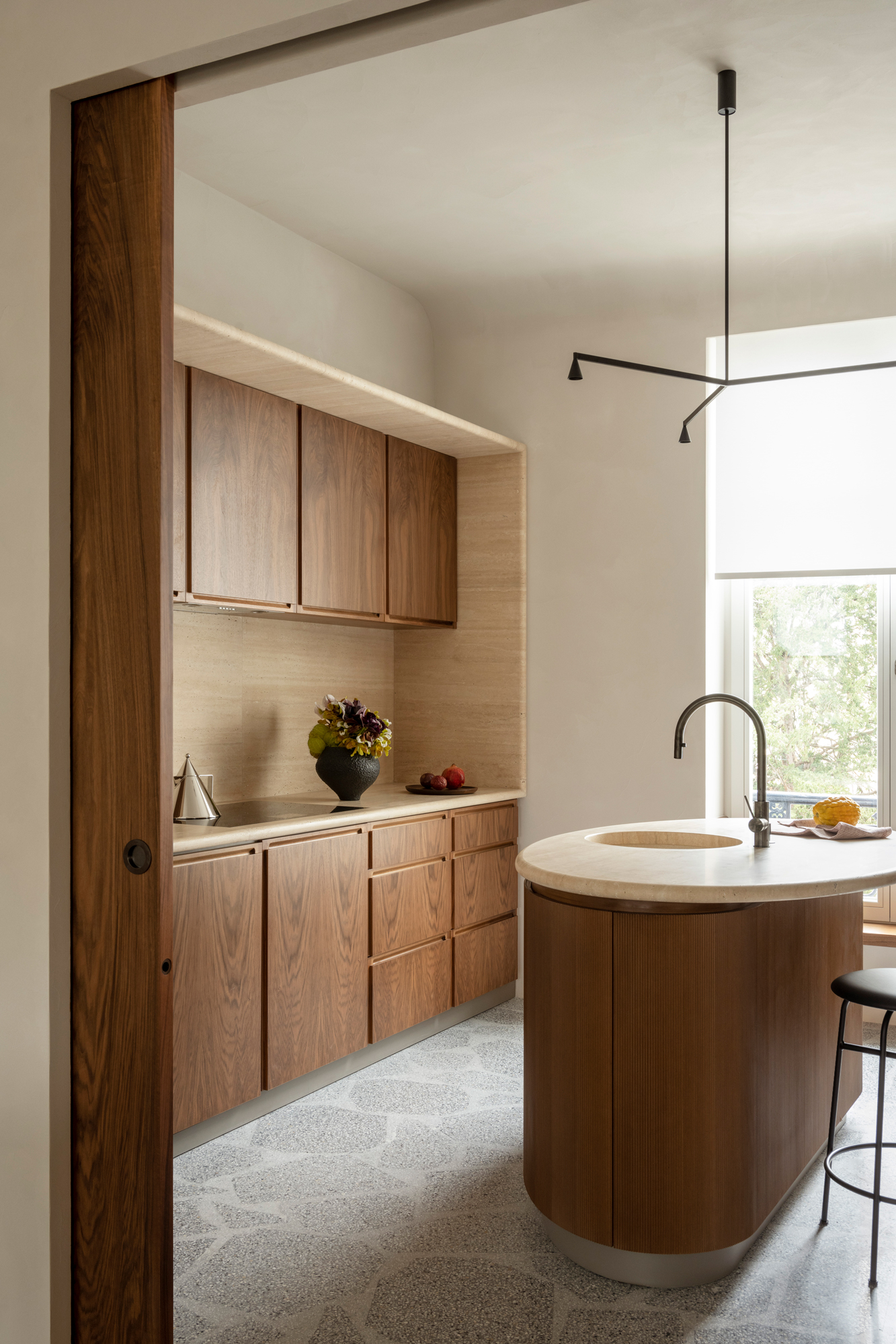 studio-razavi-architecture-Apartment-XVIII-Vincent-Leroux-12.jpg