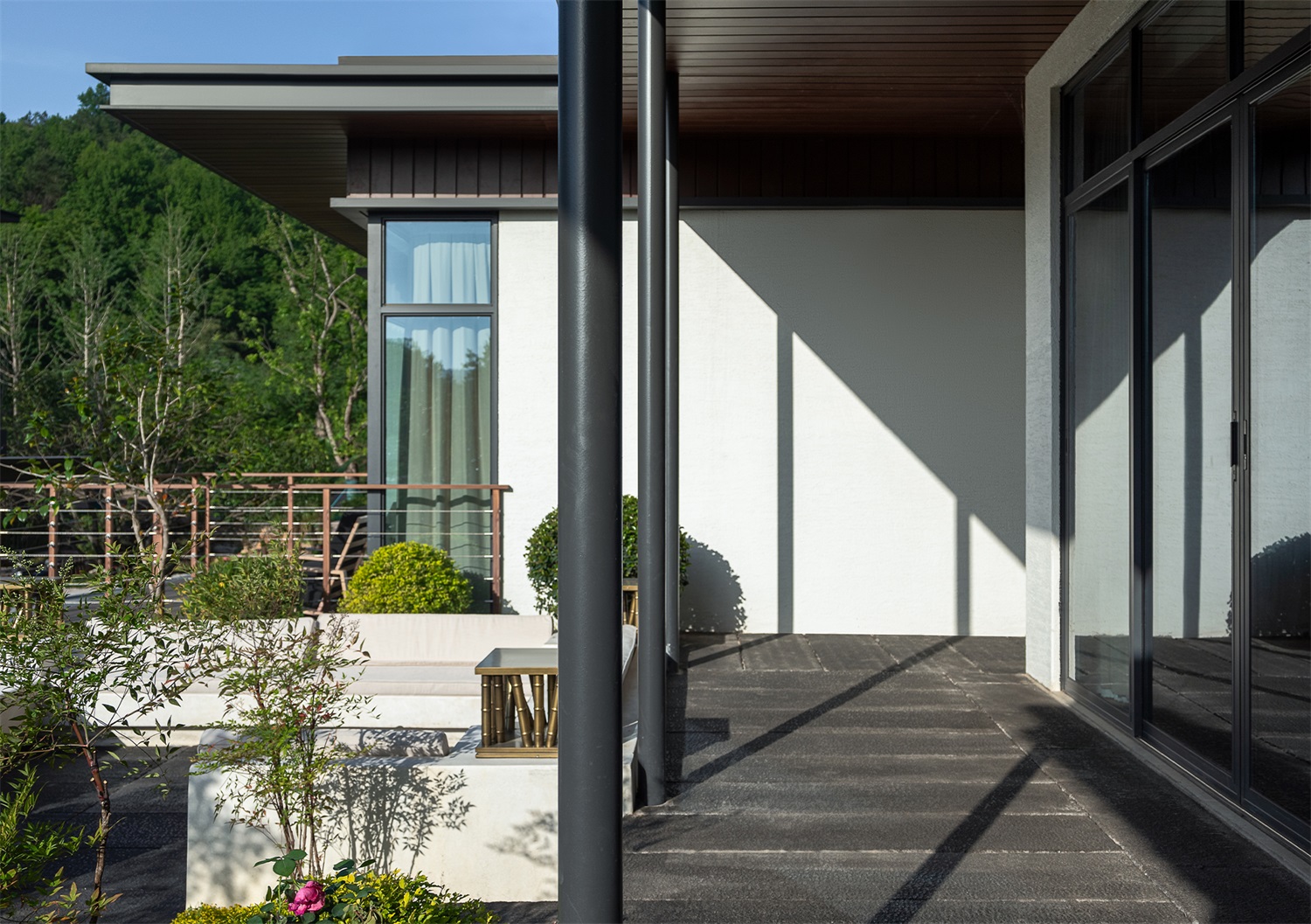 Baihuali-Homestay-by-Wumichi-Architects-11.jpg