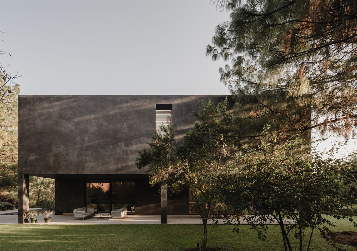 Casa-Ocote-by-PPAA-01.jpg