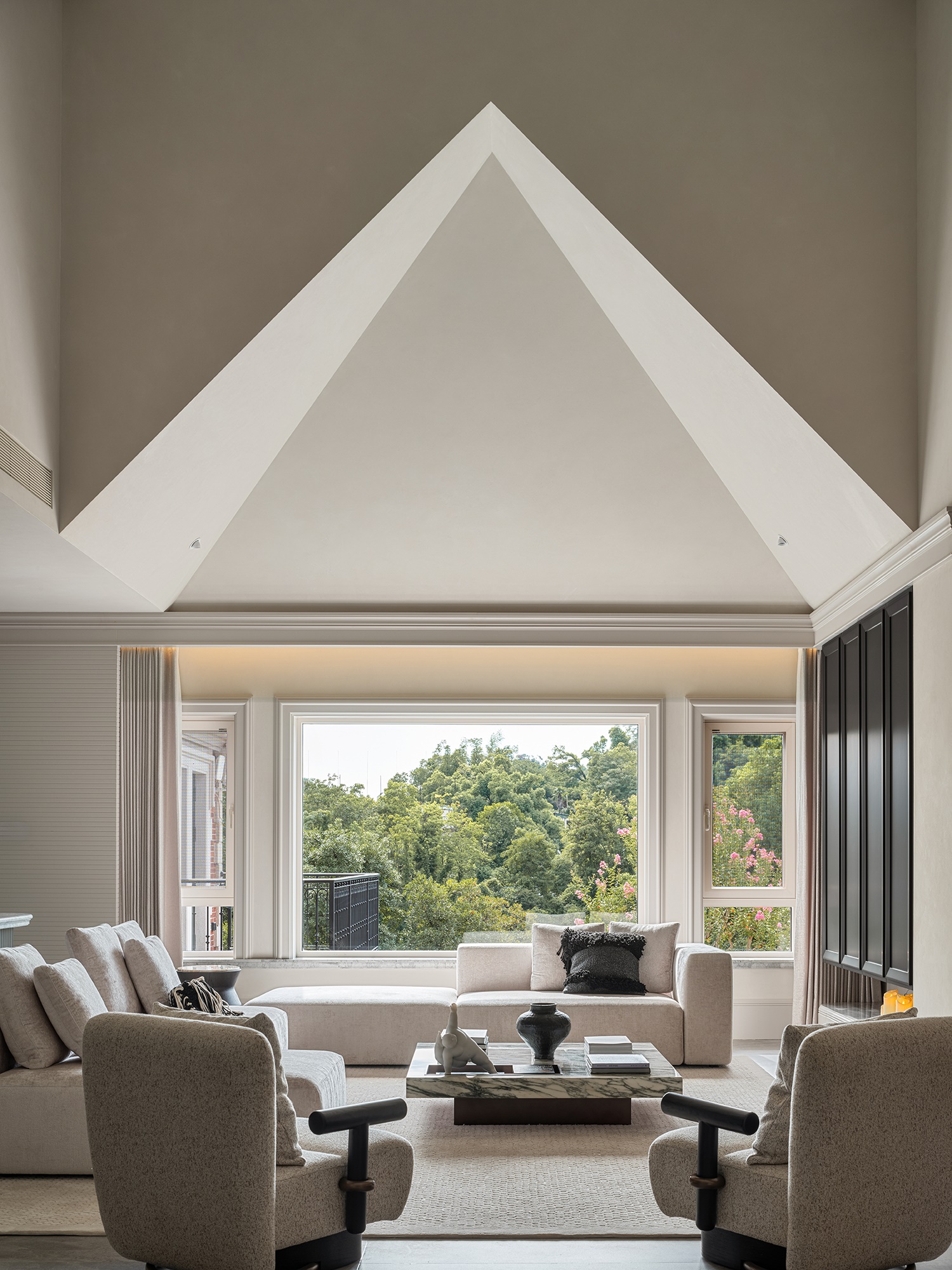 DM_20251030201635_006.JPG DM_20251030201635_006.JPG