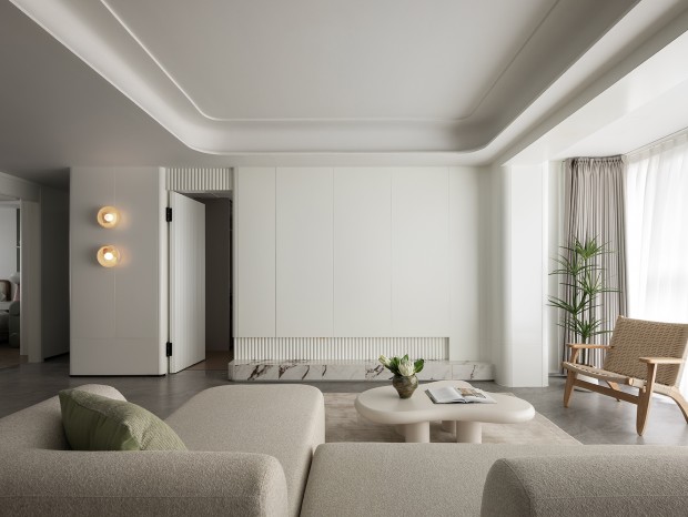 ����ƽ����Ȼ���׵��ɳڸ�