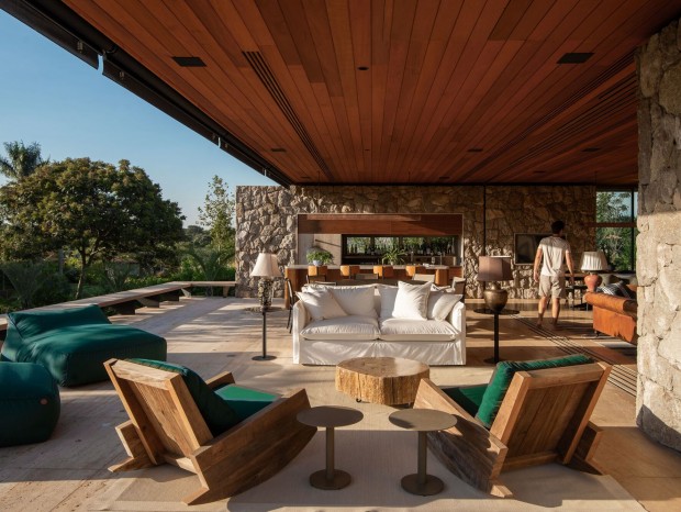 Stage.AEC | Pedra House