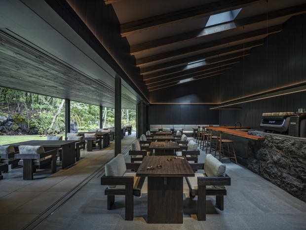 Wonderwall | NOT A HOTEL MASU