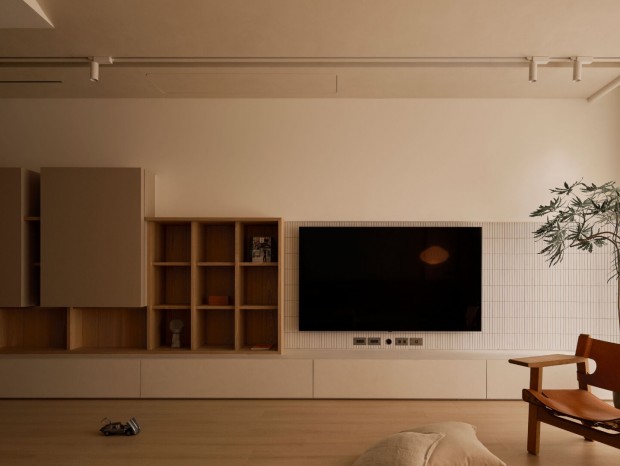  | LH House