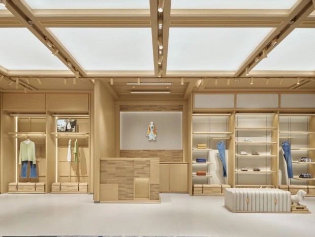 STILL YOUNG��Hush Puppies�й��׼������콢�꣡