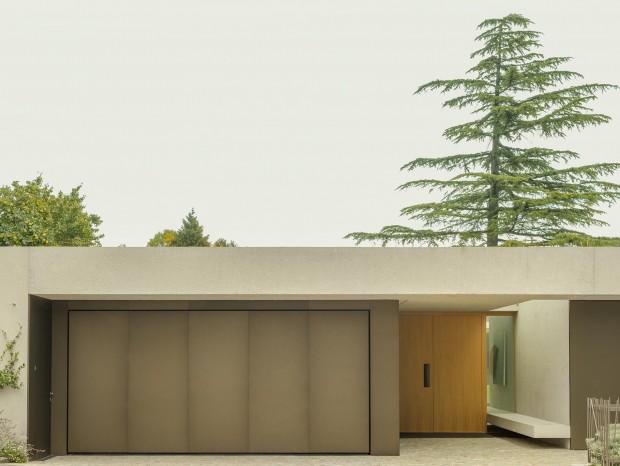 Andrea Pelati 建筑师事务所 | 极简主义湖景别墅