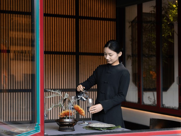 ������ | һ����ͬСԺ�ĵ���ת��