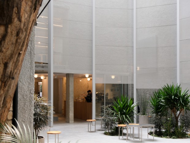 Studio Cadena | Store With A Gap