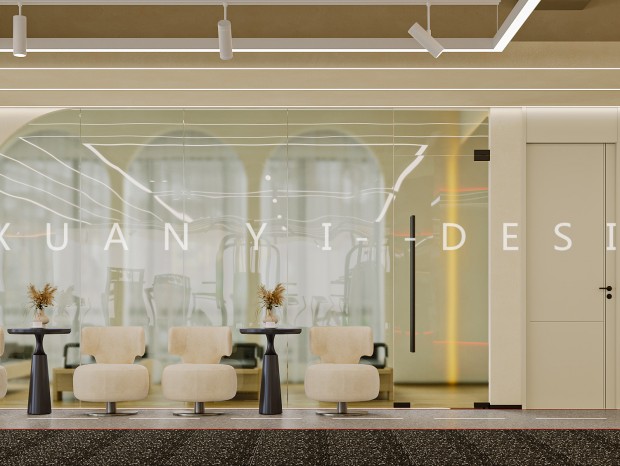 �٤������