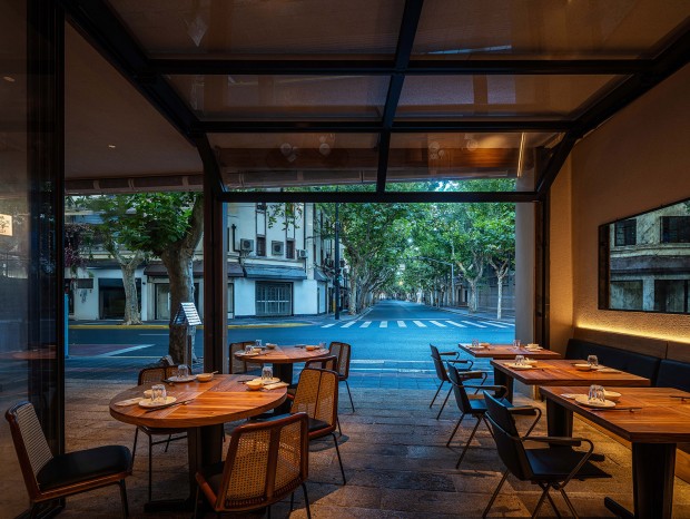 YOUNG������� | �ϵ��ֺ����ŵ�