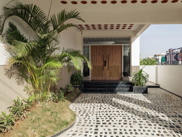 Studio AMAN| A Home of Layers and Light