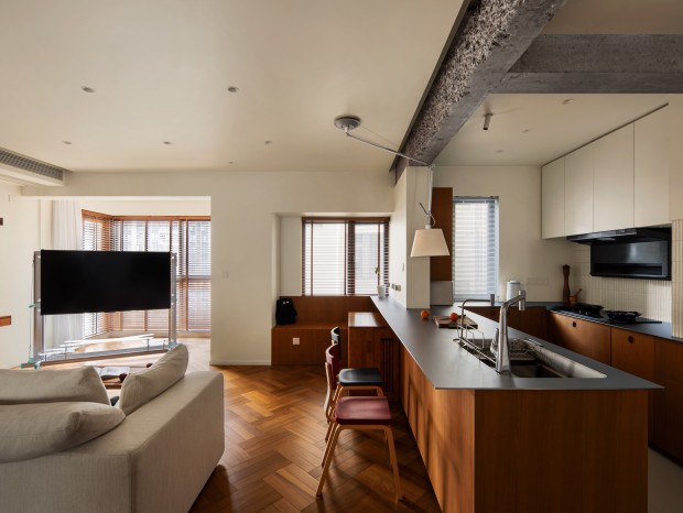 ���ǳ���ƣ�ʱ��С������Ȼ�����֣���������ճ�