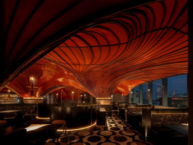 ������ƣ��Ϻ�����ȸΧ��ʫ��֯����