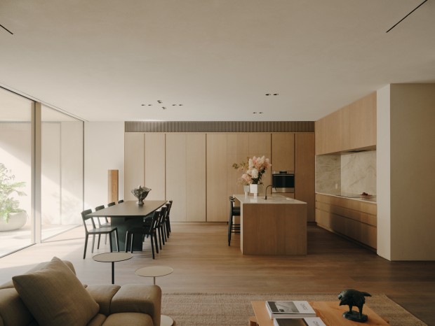 MORQ and Neometro | 49 Walsh Street