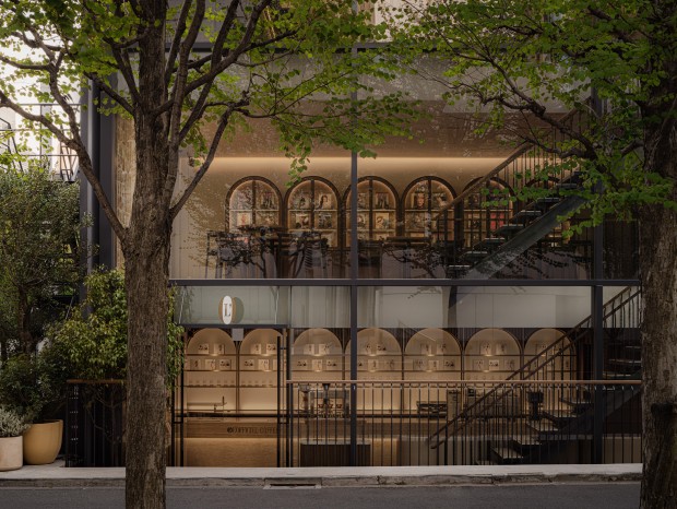 Keiji Ashizawa Design | LOFFICIEL 