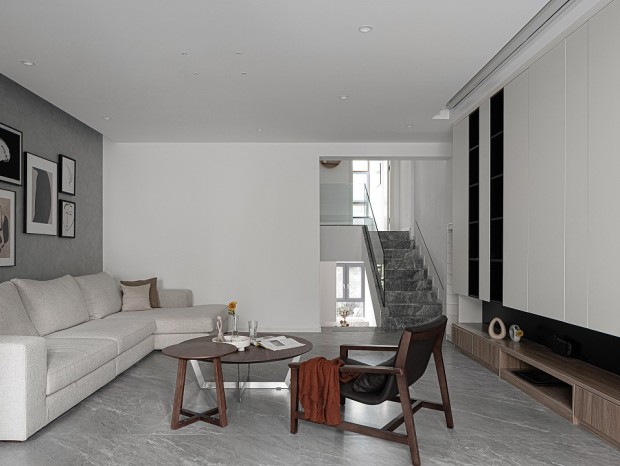 �������ռ�ṹ��Ȥζ�ԣ���������ı�ɫ