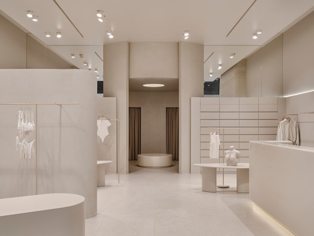 Sinitsa-buro | Lavarice Interior at Salaris Mall