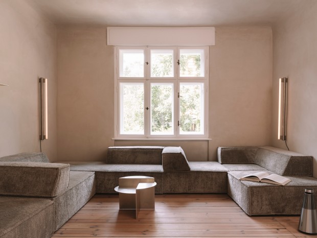 VAUST Studio | RPA19סլ