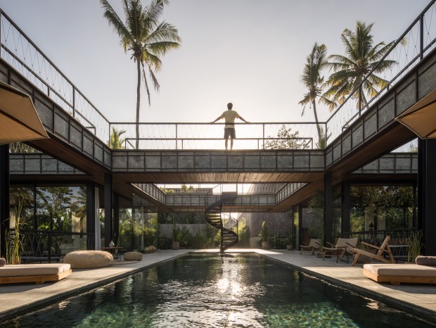 Alexis Dornier / Bond 1033O嵺б