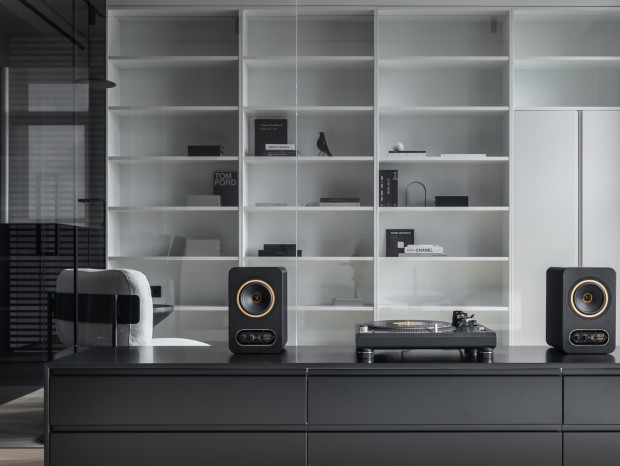 Ivan Kochev | 80ƽ LAW interior