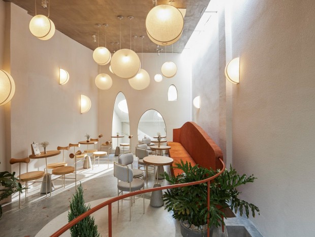 λ�����ű����ڵ���ɫ���ȵ�