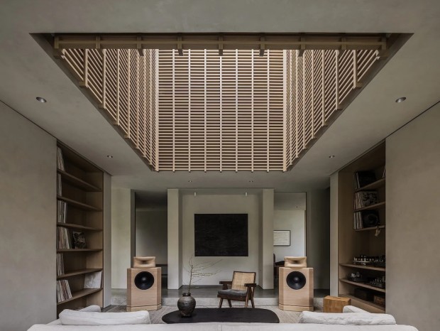 Leckie Studio--Lantern House