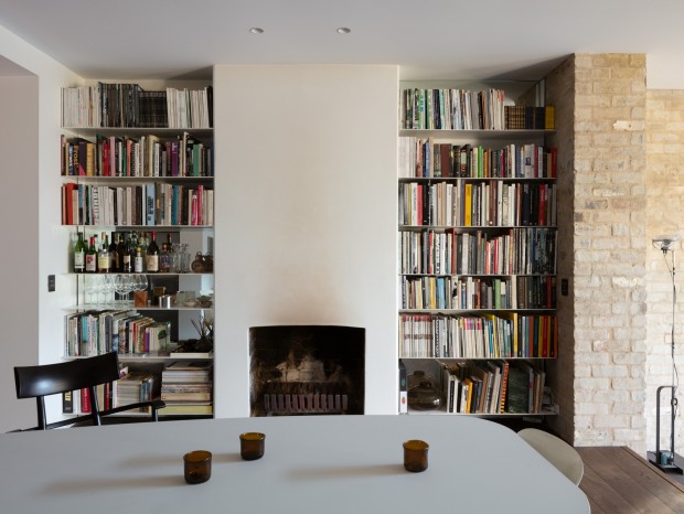 Andrew Macdonald I Telly Theodore